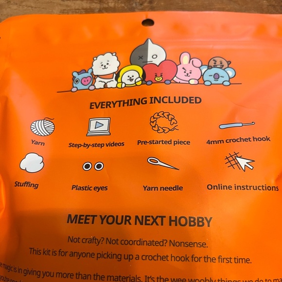 New in Original Packaging Woobles RJ Crochet Kit - Picture 4 of 4